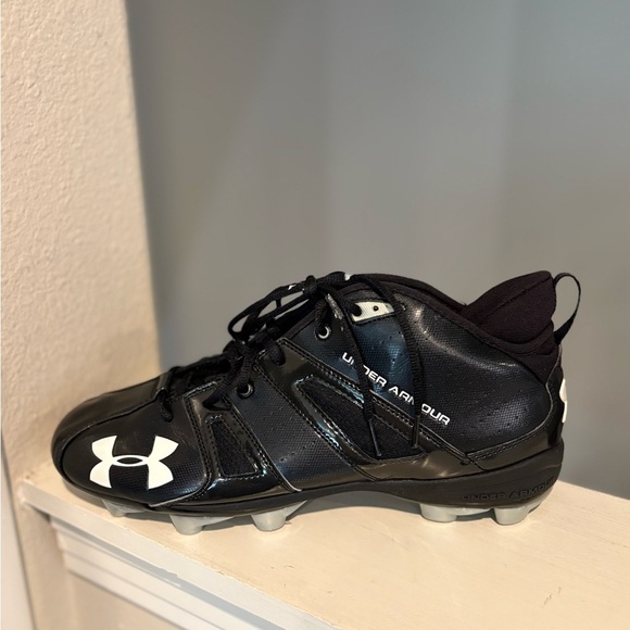 Mens Under Armour Demolish Football Cleats Shoes Size 13 Adult Black Spikes - Picture 2 of 9